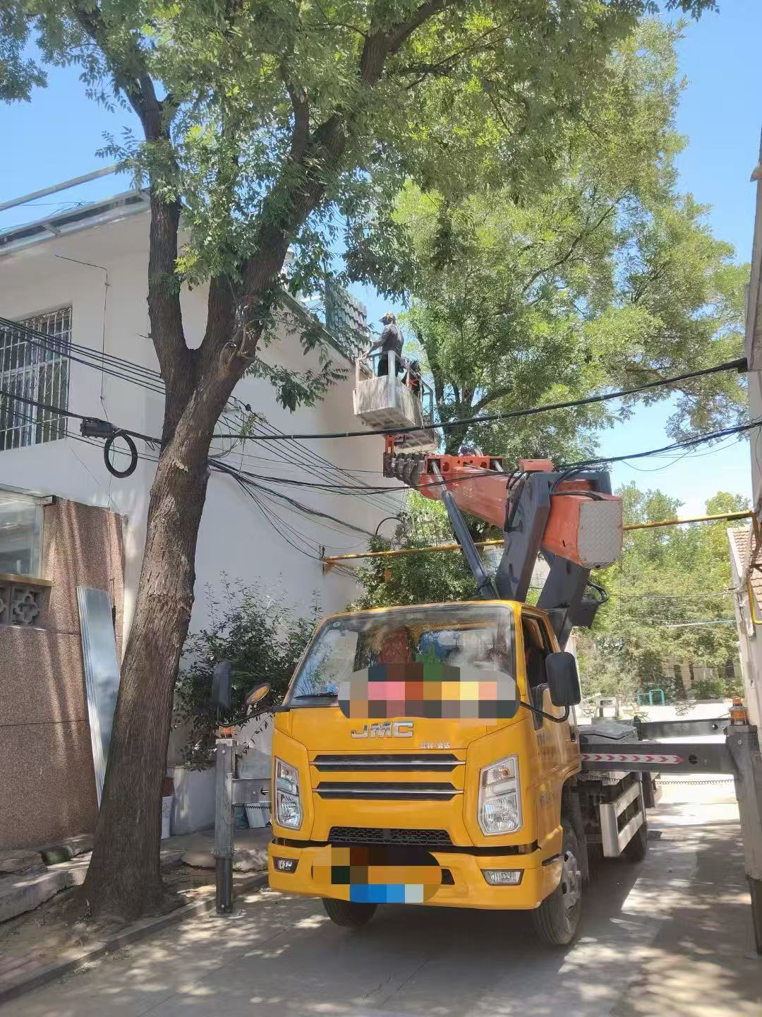 崇川区高空作业车能吊装重物吗？最大承载多少公斤？